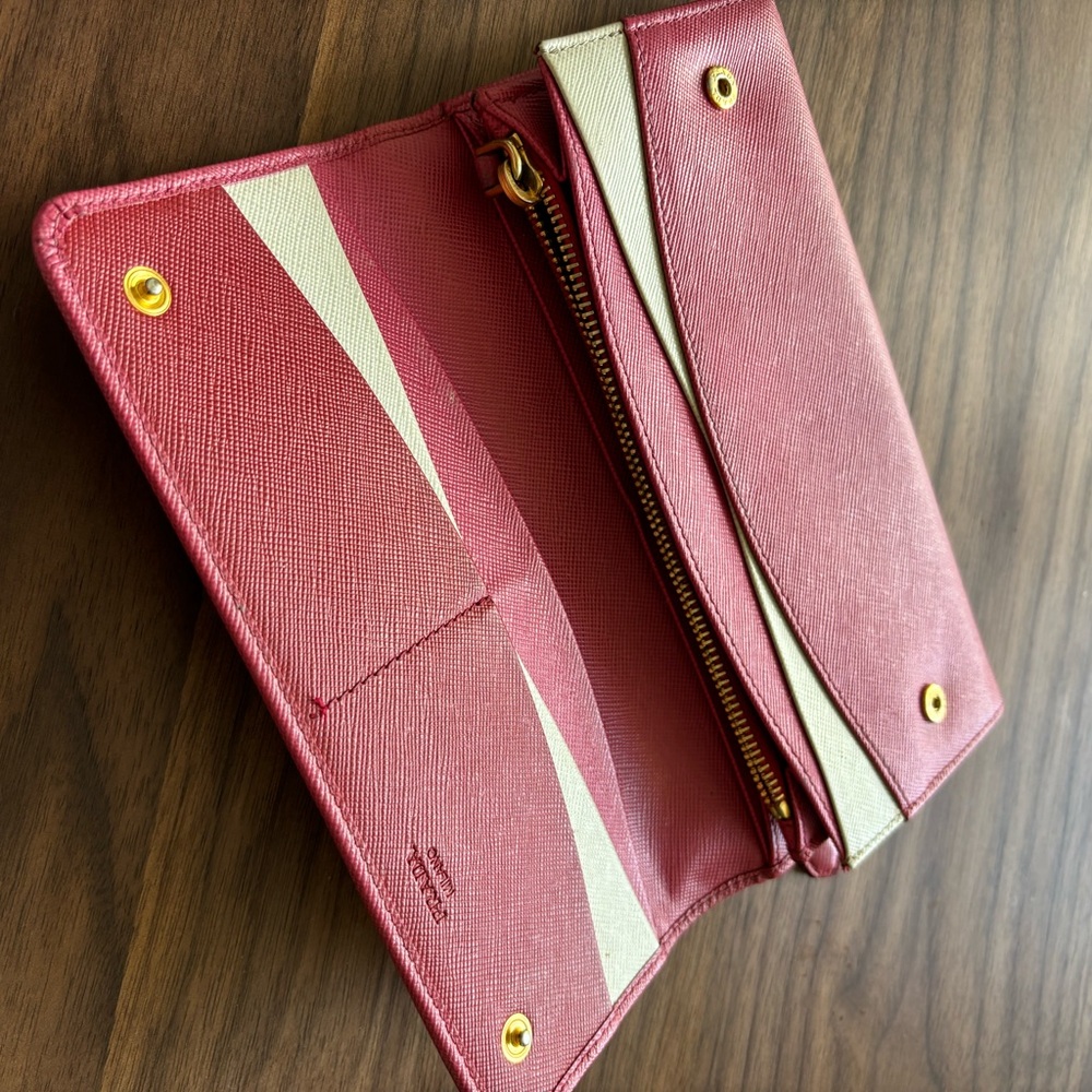 Prada wallet - Picture 5 of 5